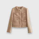 Kiriane – Kurtka przejściowa o ponadczasowej sylwetce