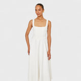 Amelia – Midi sukienka o płynnej, ponadczasowej formie