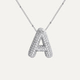 Savannah | Naszyjnik z Literą w Kształcie Bąbla z Diamentami