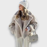 Elvianne – Kurtka z szerokim kołnierzem