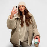 Kaja - Morbidny płaszcz z pluszu