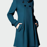 Płaszcz z kapturem i kołnierzem