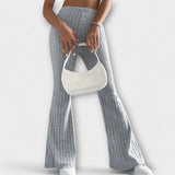 Luretta – Spodnie dzwony o delikatnej strukturze