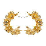 Hadley | Kolczyki w kształcie C z kwiatowym wzorem